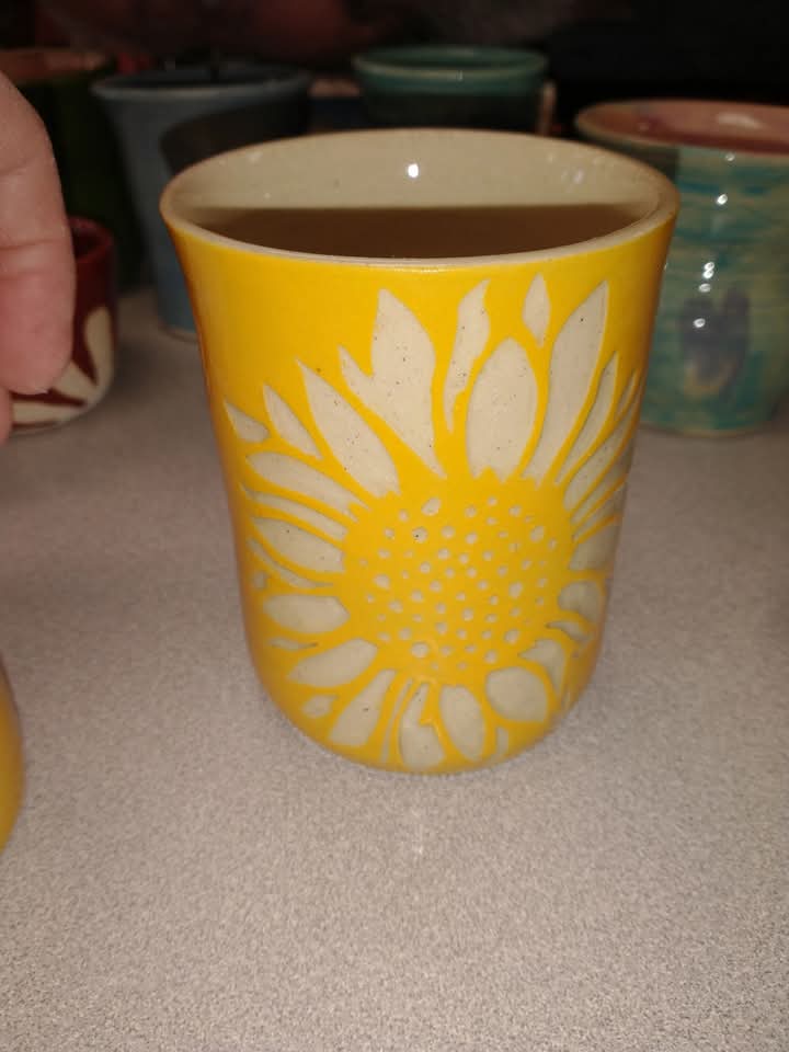 Sgraffito tumbler (cup)