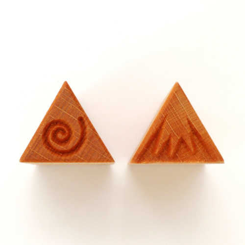 Stm-007 Medium Triangle Stamp