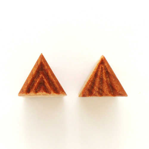 Sts-001 Small Triangle Stamp