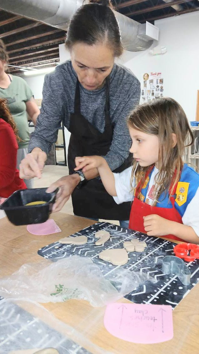 Pottery Class JR (Single Sessions weekly, Ages 6-10)