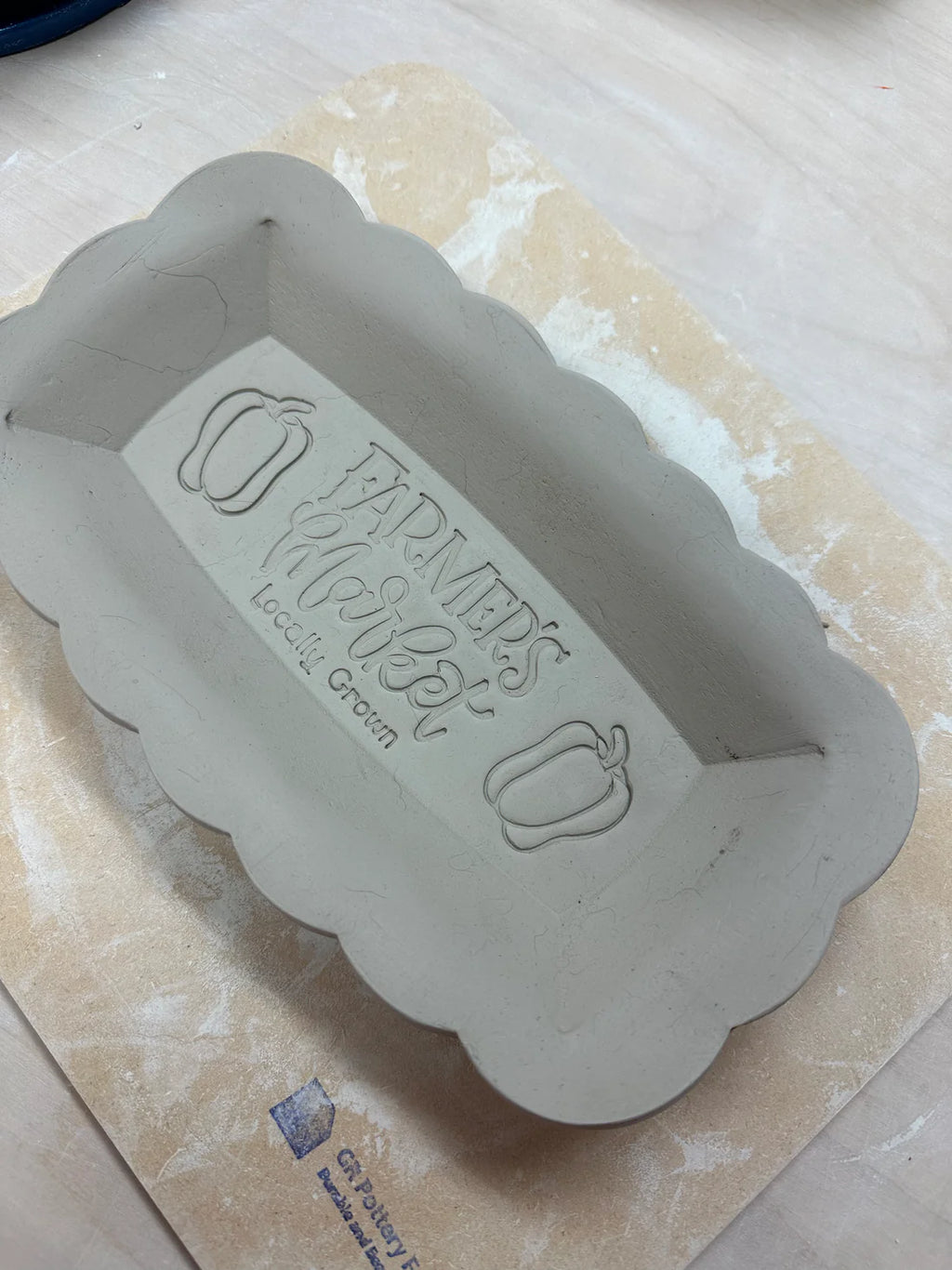 NEW Loose Scalloped Edge Spherical Rectangle, Clay Cutter (5 1/2" x 9 1/2"}